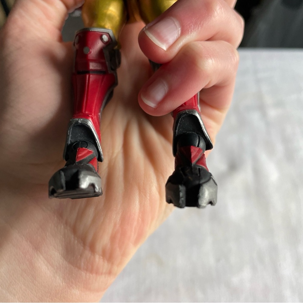 Gold & Red Masked Action Figure with Black Jacket From Fortnite - Picture 4 of 8